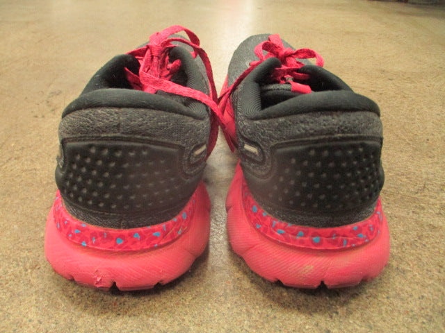 Load image into Gallery viewer, Used Brooks Trace Running Shoes Size 9
