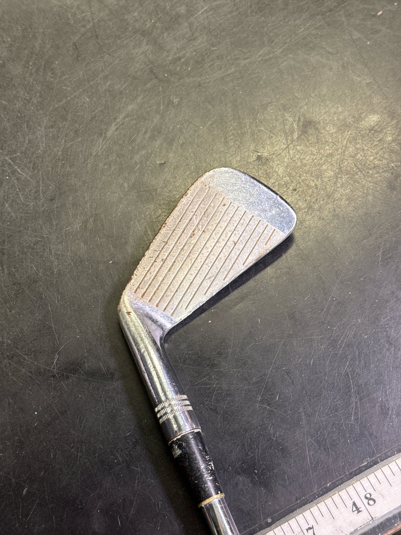 Load image into Gallery viewer, Vintage Wilson Staff Right Hand 3 Iron
