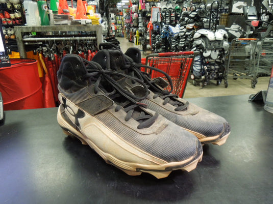 Used Under Armour Men's Harper 10 RM Baseball Cleats Size 12