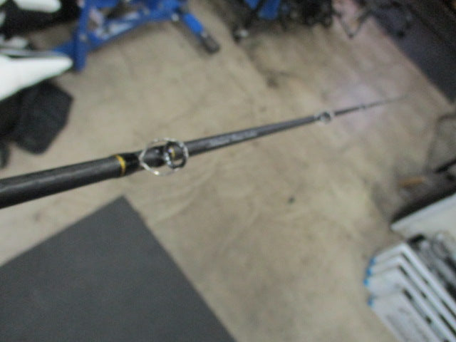 Load image into Gallery viewer, Bass Pro Shops Johnny Morris Signature series jx70mht Fishing Pole
