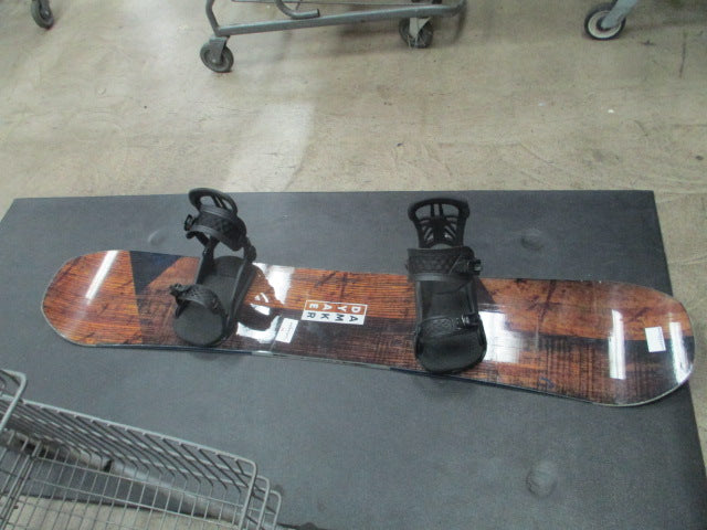 Load image into Gallery viewer, Used Head Day Maker 160Cm Snowboard W/ Union Contact Bindings
