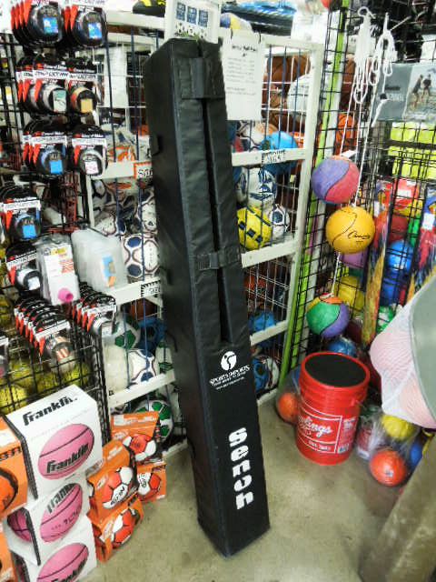 Load image into Gallery viewer, Used Senoh Commercial Indoor Volleyball Pole Padding 1ct
