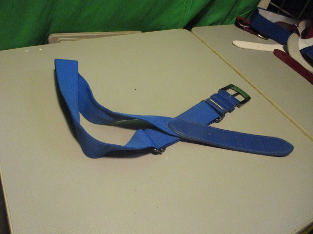 Load image into Gallery viewer, Used Nike Adult Blue Baseball Belt
