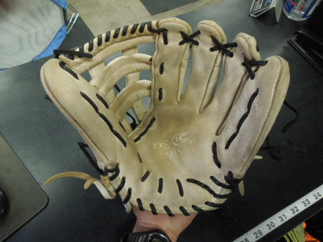 Load image into Gallery viewer, Used Worth Toxic Lite TL130WCS 13" RHT Glove
