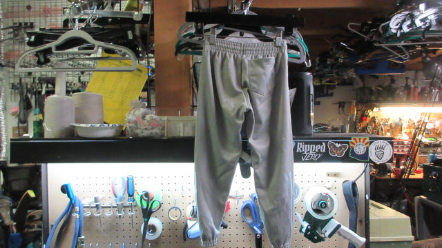 Load image into Gallery viewer, Used Score Elastic Bottom Baseball Pants - Size Youth XS
