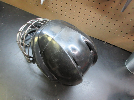 Used Bauer FM7500 Hockey Helmet - Size Medium