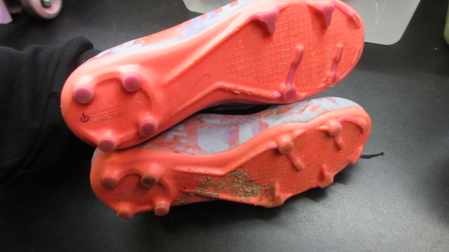 Load image into Gallery viewer, Used Nike Mercurial Soccer Cleats - Size Youth 3.5
