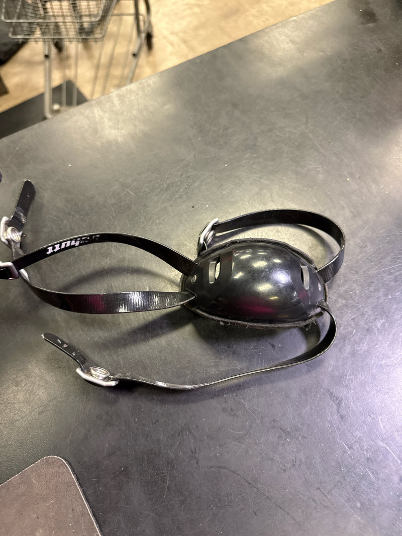 Load image into Gallery viewer, Used Schutt Chin Strap
