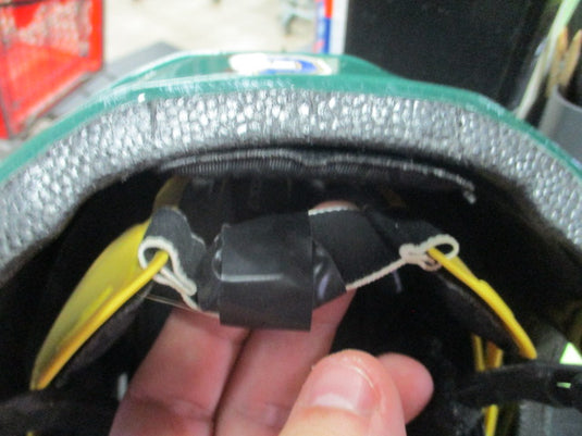 Used Easton E700 Hockey Helmet Size Small