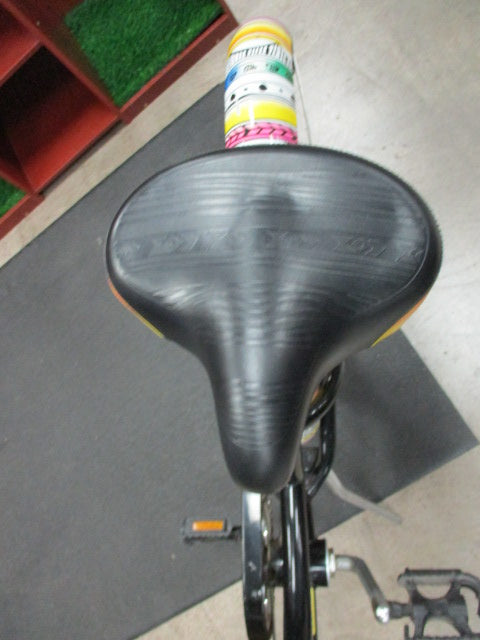 Load image into Gallery viewer, Used Electra 20&quot; Single Speed Cruiser Bike
