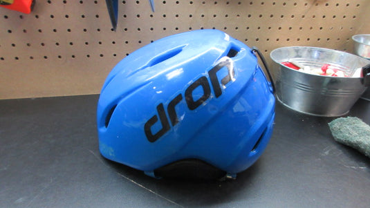 Used Giro Ski/Snowboarding Helmet