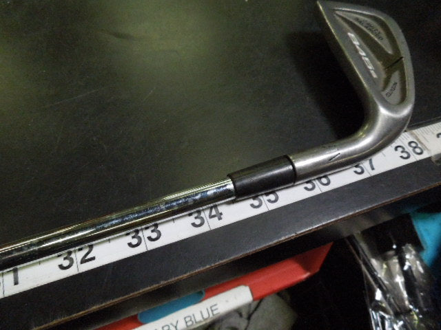 Load image into Gallery viewer, Used Tommy Armour 845s Silver Scot Right Hand 5 Iron
