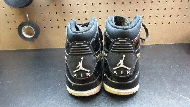Load image into Gallery viewer, Used Air Jordan Legacy 312 Basketball Shoes - Size 7.5
