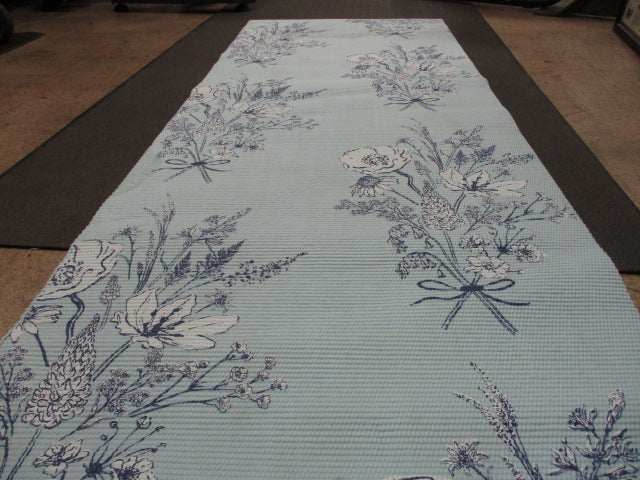 Load image into Gallery viewer, Used 68&quot; Sky Blue Yoga Mat

