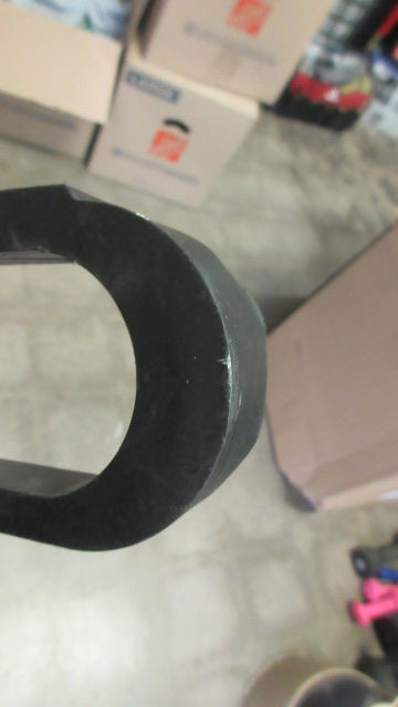 Used Hollywood Racks Bike Adapter - crack
