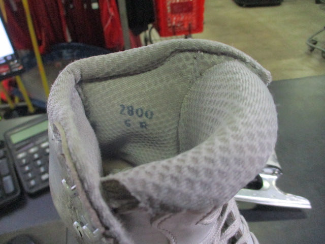 Load image into Gallery viewer, Used Jackson Premier 2800 Pro Ice Skates Size 6
