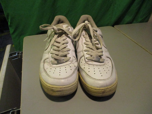 Used Nike Air Fore One Size 10.5 Sneakers