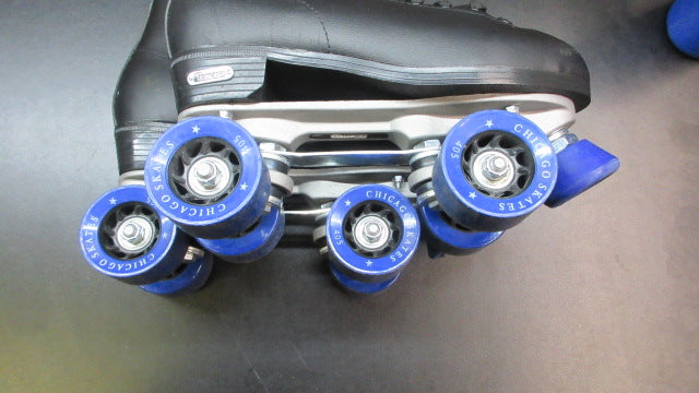 Load image into Gallery viewer, Used Chicago Professional Roller Skates - Size 7
