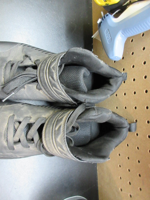 Load image into Gallery viewer, Used Riddell Heater Mid Rm Football Cleats With Strap - Size 10
