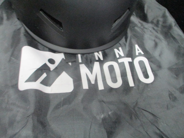 Load image into Gallery viewer, Used Inno Moto Size Adult Large 58-61CM Skateboard Helmet
