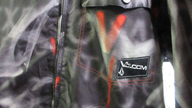 Load image into Gallery viewer, Used Volcom Winter Snow Jacket - Size Medium
