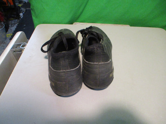 Used Adidas Predator Size 3 Soccer Cleats