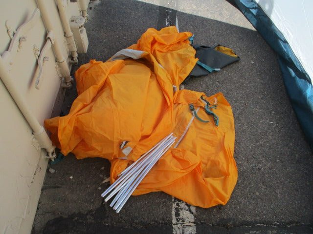 Load image into Gallery viewer, Used Rei Coop Base Camp 4 - 4 Person Tent
