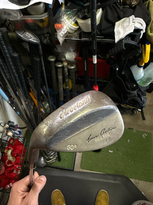 Used Cleveland Tour Action Reg.588 60º Left Hand Lob Wedge