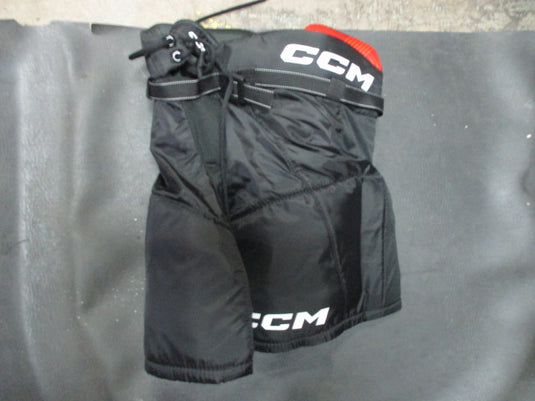 Used CCM NEXT Youth Large Hockey Breezers