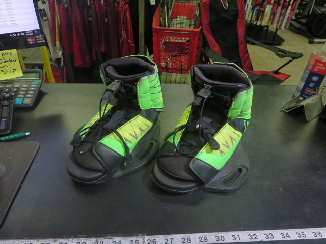 Load image into Gallery viewer, Used Ronix Vision Wakeboarding Boots + Bindings Size K2/6
