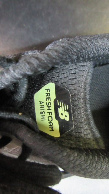 Load image into Gallery viewer, Used New Balance Running Shoes - Youth Size 1 - Grey
