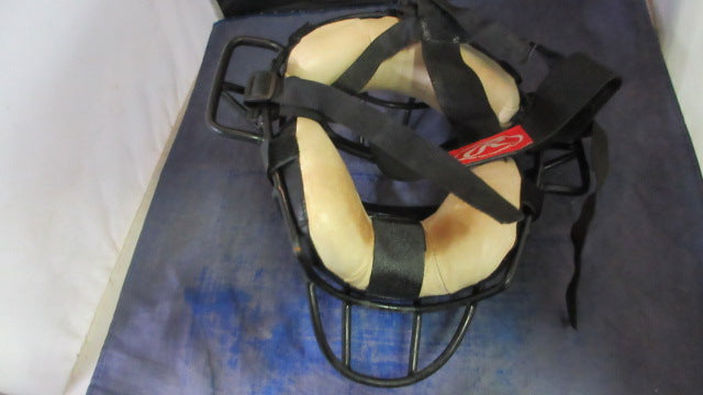 Load image into Gallery viewer, Used Rawlings Umpire LWMX Face Mask - plastic cracking

