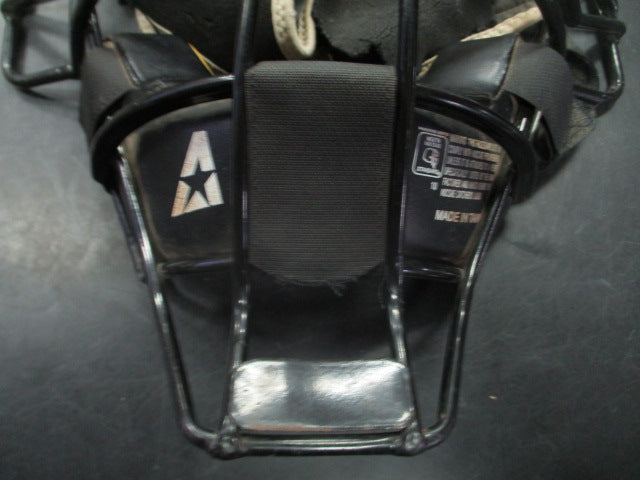 Load image into Gallery viewer, Used All-Star FM25LMX Catcher  Face Mask - Heavy Wear, Needs New Straps
