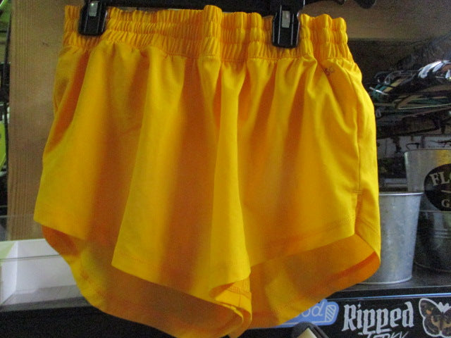 Load image into Gallery viewer, Used DSG Workout Shorts - Size Small
