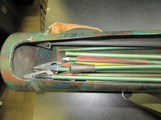 Used Archery Arrows Case W/ Arrows