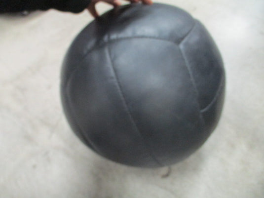 Used PB Extreme Soft Toss Elite Medicine Ball 4LB