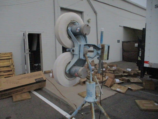 Used Jugs Dual Wheel Pitching Machine
