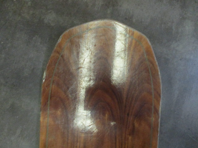 Load image into Gallery viewer, Used Arbor 157 cm Snowboard (Some Base repair) See Pictures
