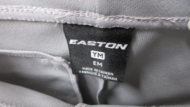 Load image into Gallery viewer, Easton Grey Elastic Bottom Pants Youth Size Medium - like new
