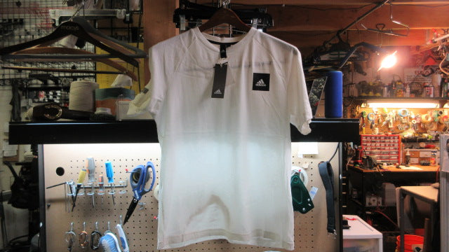 Load image into Gallery viewer, Adidas Arkansas State Short Sleeve Shirt - Size Large
