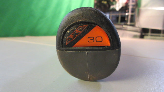 Load image into Gallery viewer, Used AXE Strato 30&quot; -5 USA Alloy Official Baseball Bat
