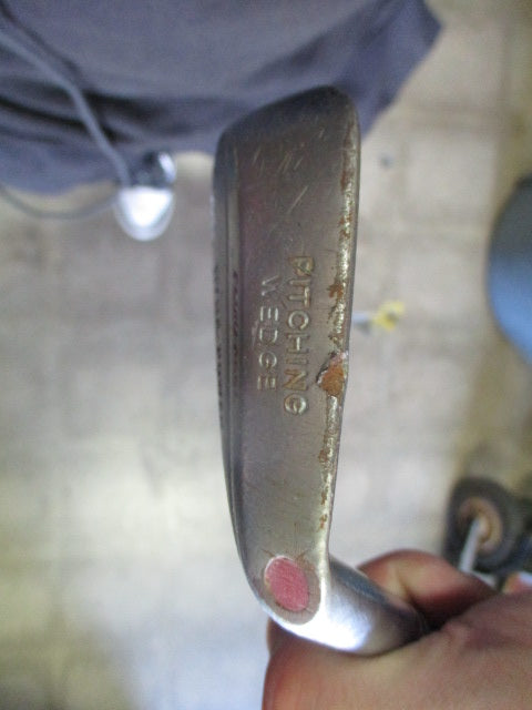 Load image into Gallery viewer, Used Wilson Dyna Power Fluid-Feel Pitching Wedge - RH

