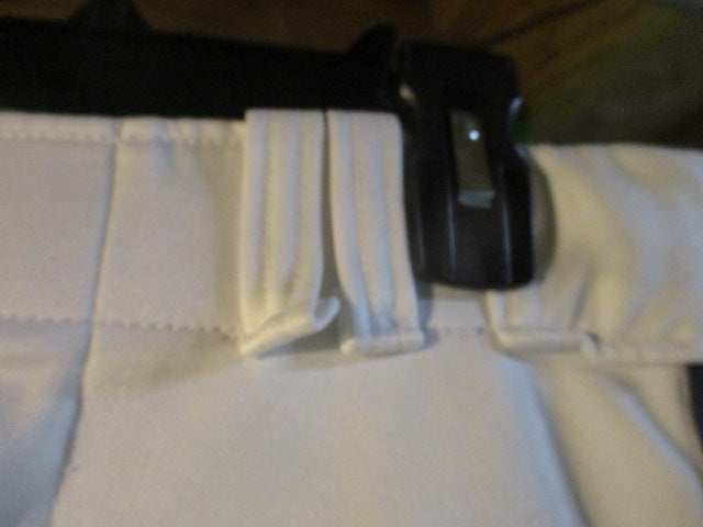 Load image into Gallery viewer, Used Rawlings White w/ Navy Piping Knicker Baseball Pants Size Youth Medium
