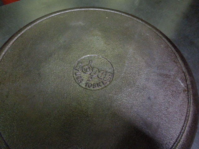 Load image into Gallery viewer, Used Lodge 12" Cast Iron Dual Handle Pan
