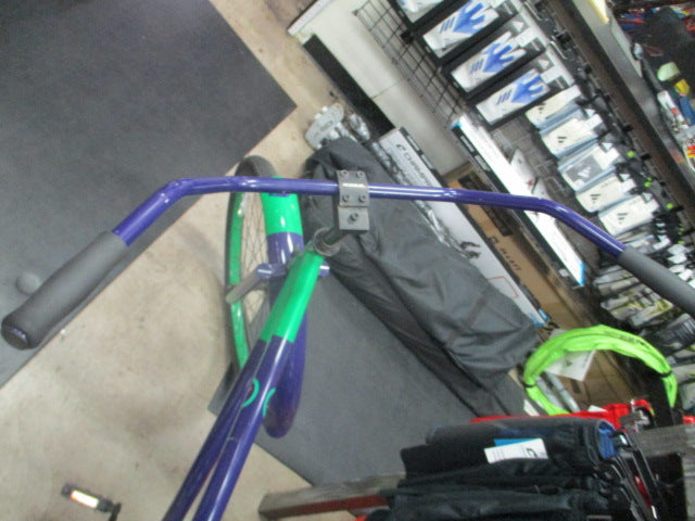 Load image into Gallery viewer, Used Soul Mulberry 26&quot; Men&#39;s Cruiser w/ Fenders
