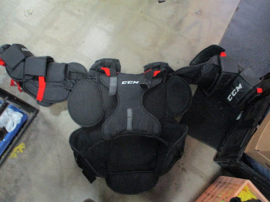 Used CCM CL500 NHL Adult Medium Goalie Pads Chest Protector with arm pads