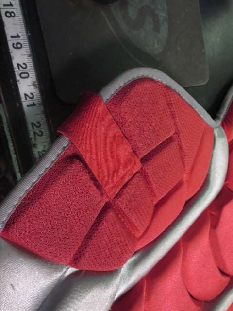 Load image into Gallery viewer, Used Rawlings Renegade Youth Catchers Chest Protector
