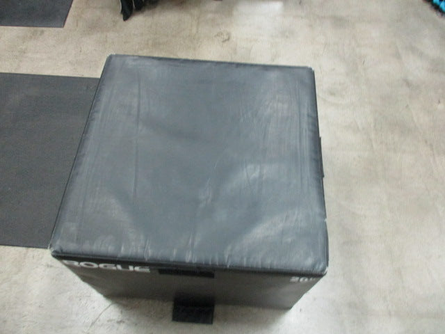 Load image into Gallery viewer, Used Rogue 20&quot; Foam Plyo Box

