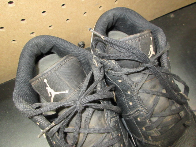 Load image into Gallery viewer, Used Nike Air Jordan 1 Low Football Cleats -  Size Youth 5.5
