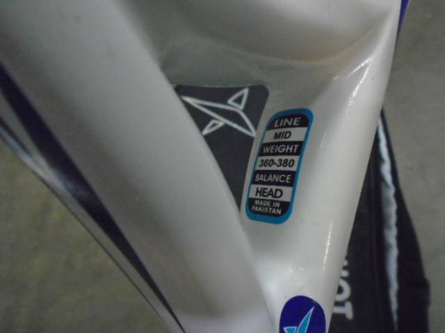 Load image into Gallery viewer, Used Drop Shot Spire 1.0 Padel Paddle w/ Cover
